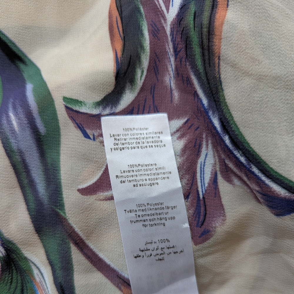 ๐ท Preloved PrettyLittle Things Plus Floral Tulip Oversized Blouse - Size 12 - Picture 6 of 16